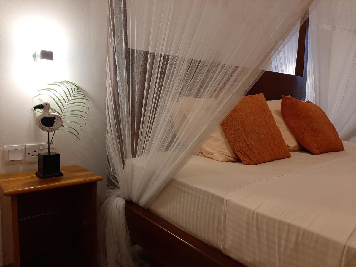 Hotel Weligama Ocean Breeze Exterior foto