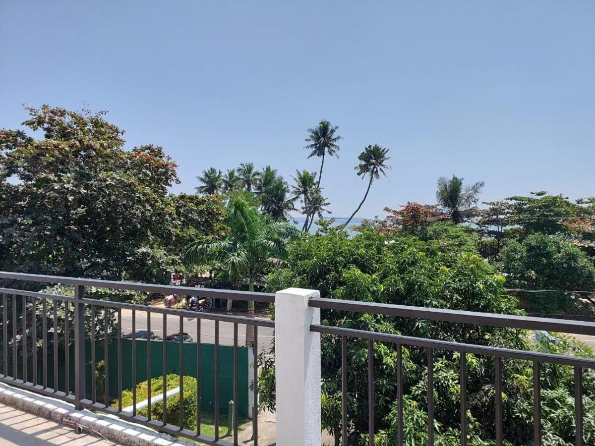 Hotel Weligama Ocean Breeze Exterior foto