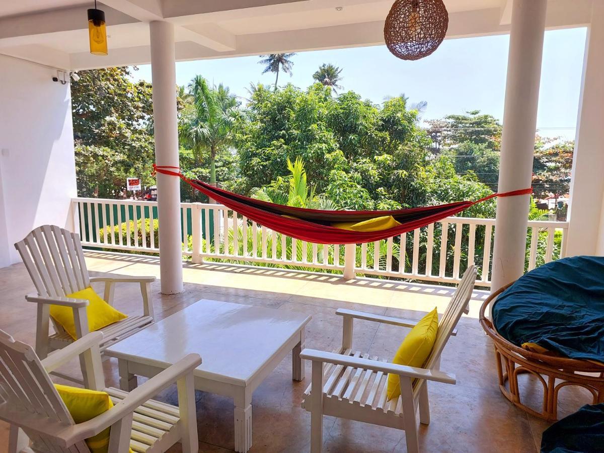 Hotel Weligama Ocean Breeze Exterior foto