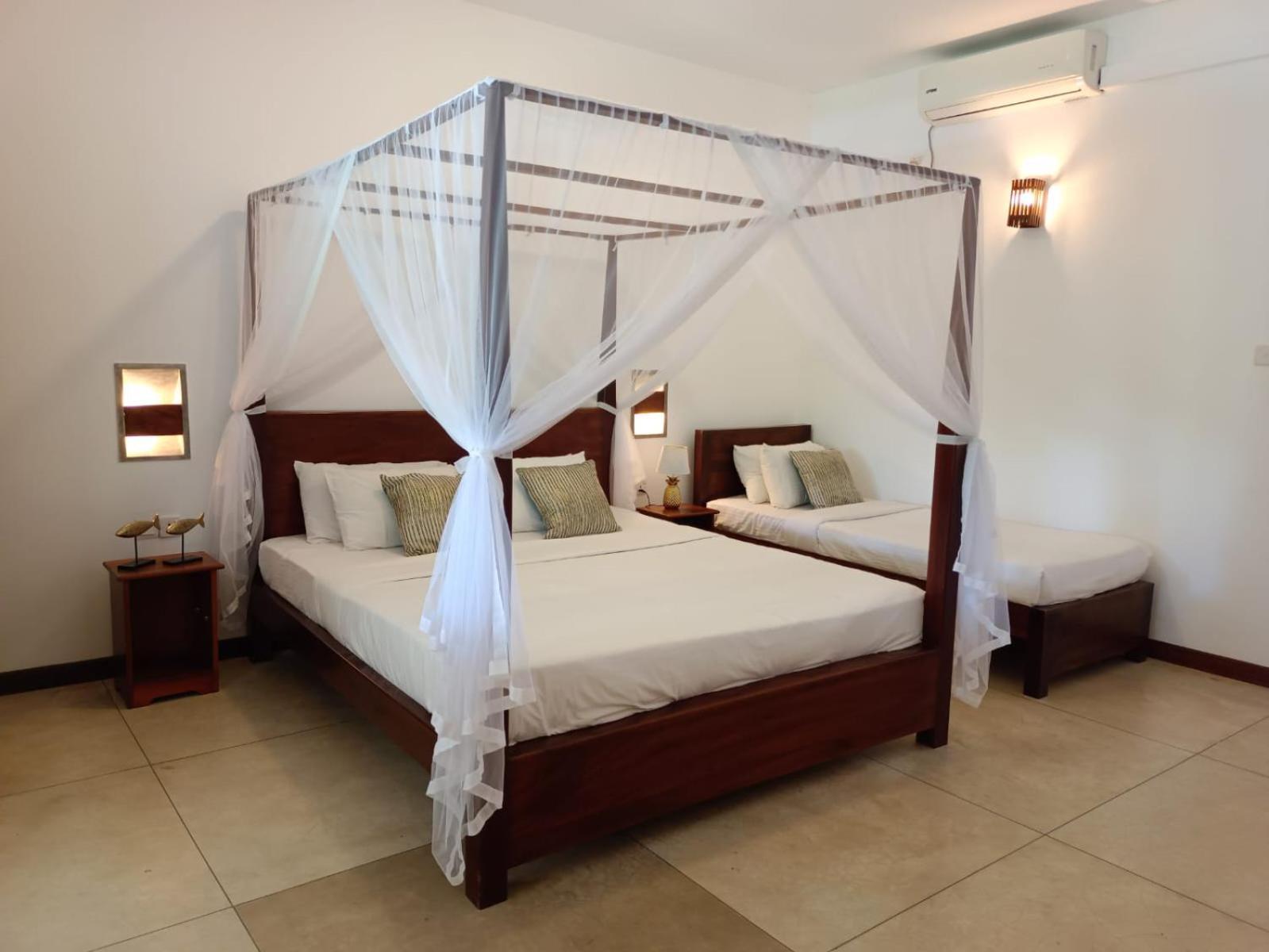 Hotel Weligama Ocean Breeze Exterior foto