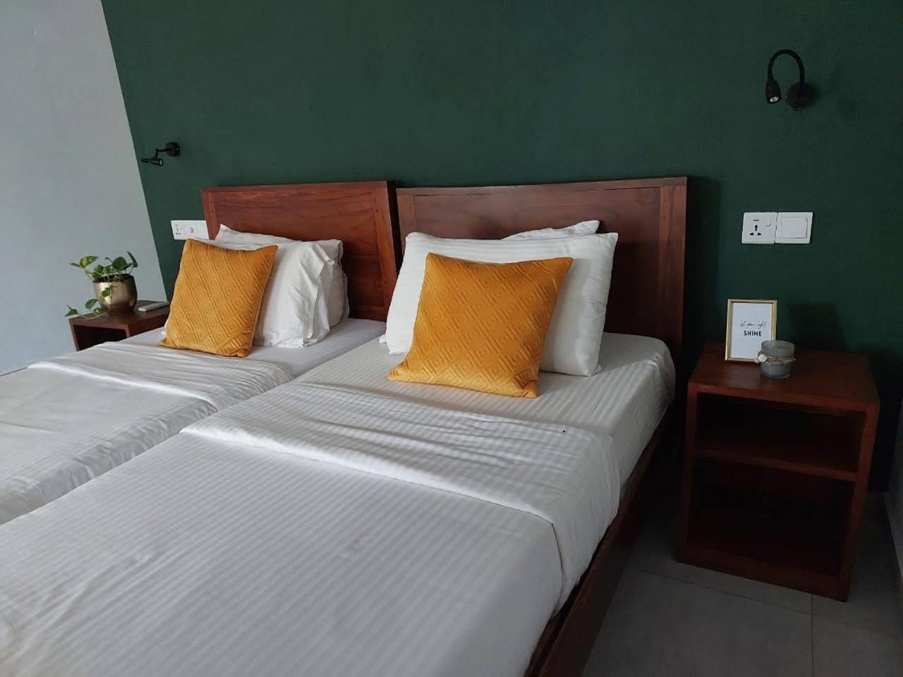 Hotel Weligama Ocean Breeze Exterior foto